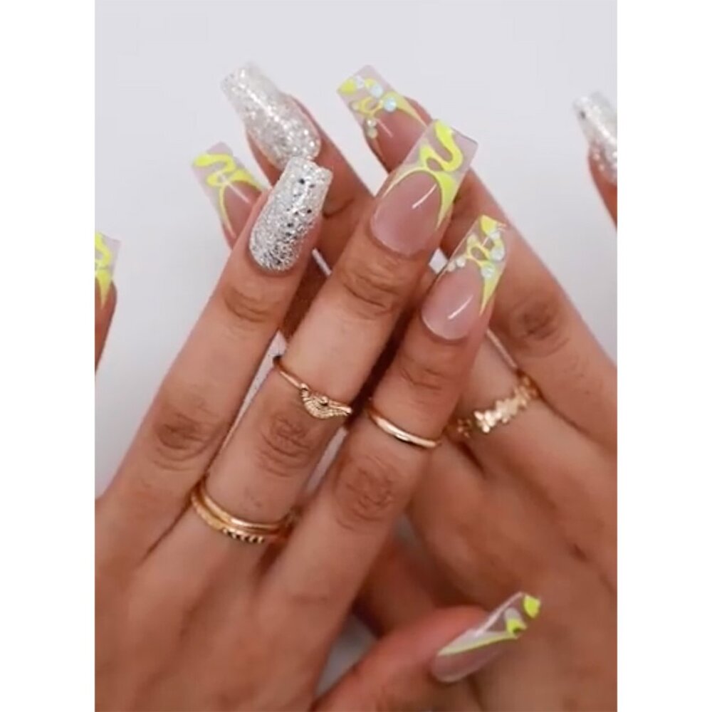 KISS Voguish Fantasy Long Length Nails - Music Festival / Glow-in-the-Dark - Picture 4 of 7